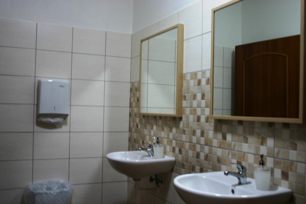 Penzion U Sklepu Hotel Hovorany ภายนอก รูปภาพ