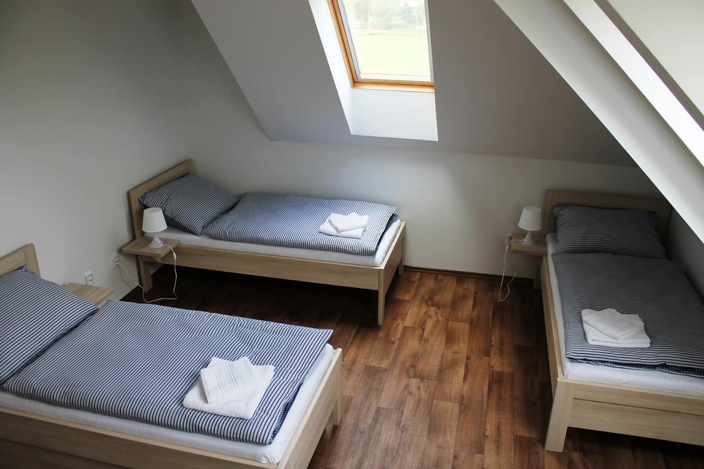 Penzion U Sklepu Hotel Hovorany ภายนอก รูปภาพ